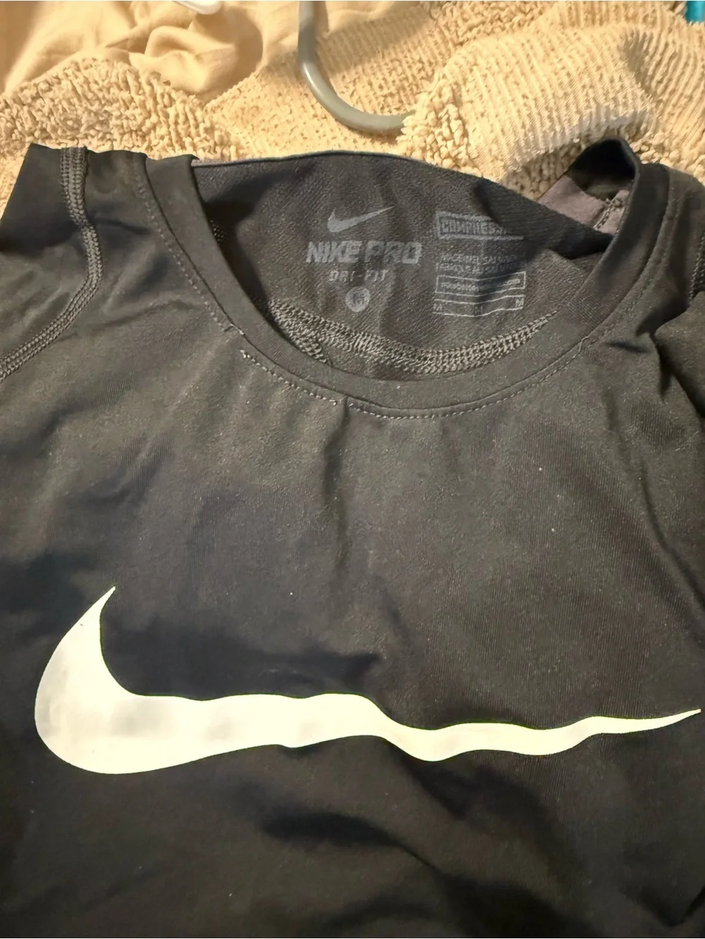 Nike and Under Armor boys lot 20 pieces